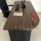 Escrivaninha Mesa Escritório Tamburato 4 Gavetas Lado Direito 180cm Marrom/Charuto/Preto Artany