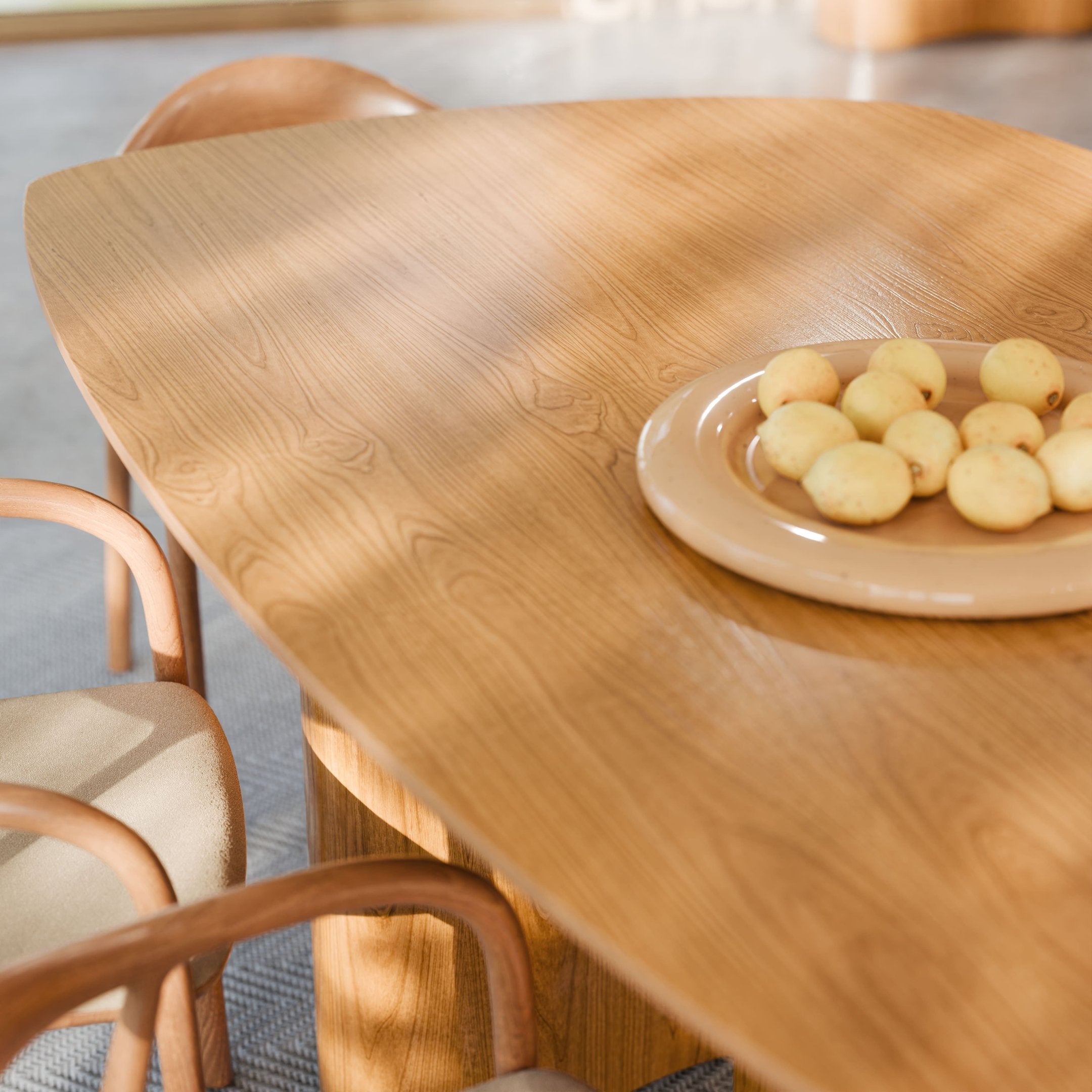 Mesa de Jantar Orgânica Aracajú 6 Lugares Oval 180x105 cm Madeira Natural LCN Móveis